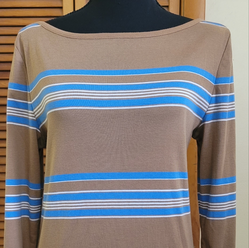 NWOT Old Navy Long Sleeve Tee Size Large - Picture 2 of 12